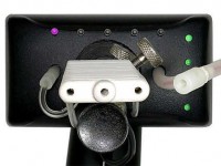 QuadStick：四肢瘫痪者的游戏手柄