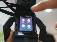 夏普RoBoHoN：是时候拿起机器人打电话了