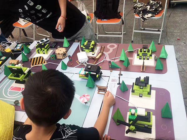 畅玩Maker Faire Shenzhen 2016