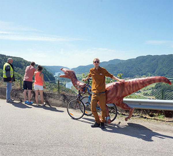 Dinocycle：恐龙自行车