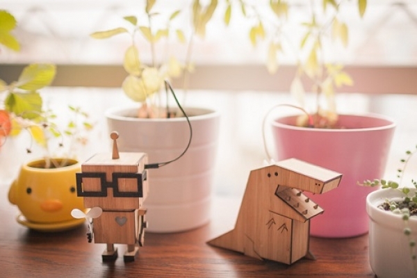 Plant Friends：创意盆栽健康监测系统